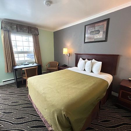 North Bay Inn エクステリア 写真
